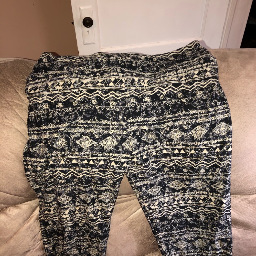 Lularoe Tall and curvy leggings